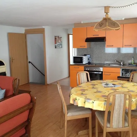 בית נופש Casa Aurora זדרון