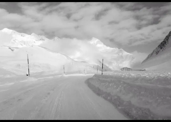 Holiday home Casa Aurora Sedrun