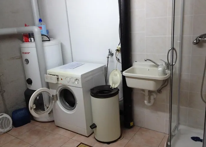 Casa Aurora سيدرن